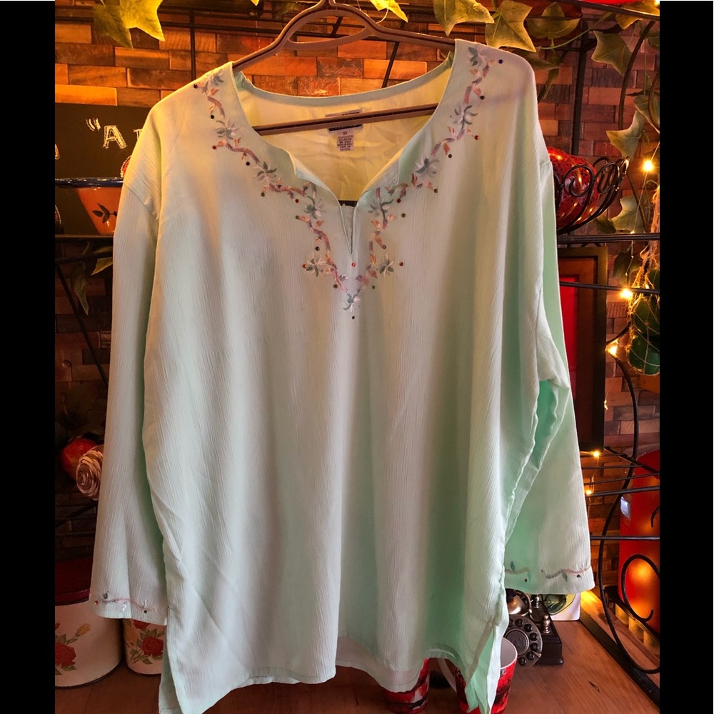 Pretty Light Green Tunic